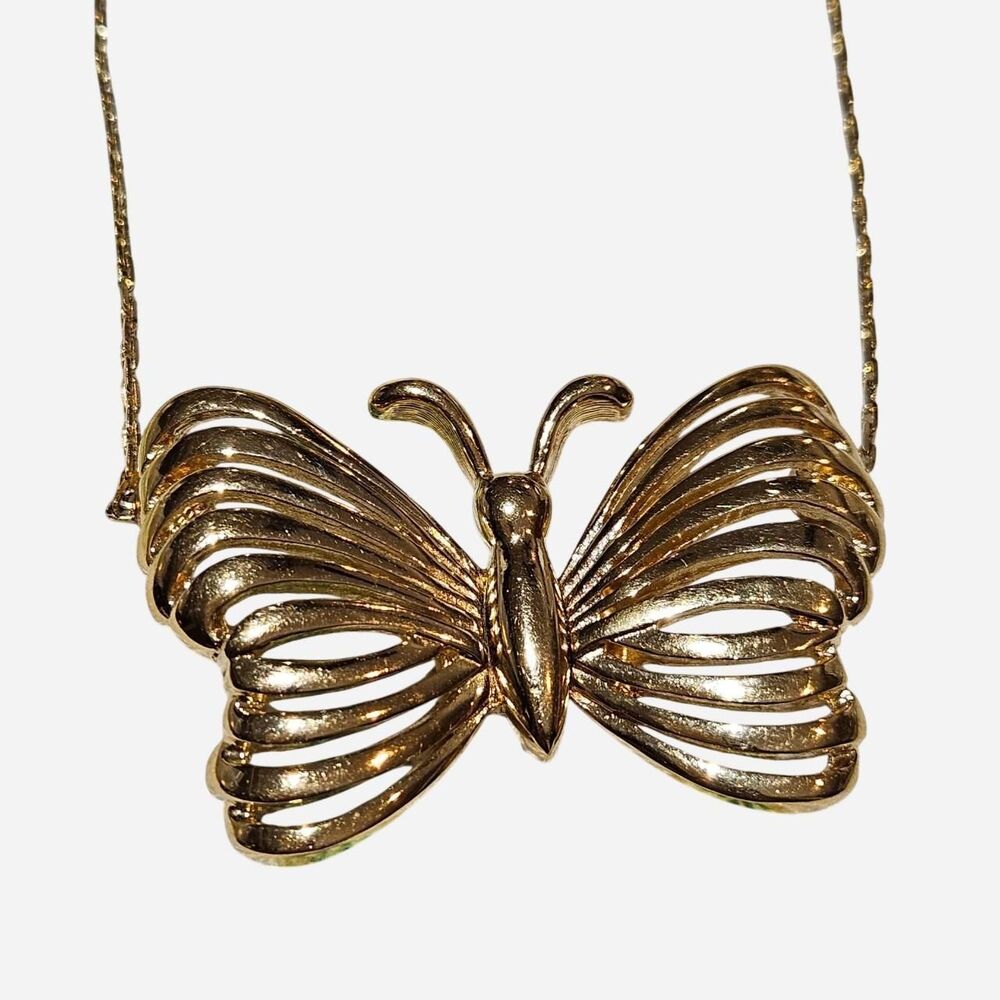 vintage cottagecore boho gold tone butterfly necklace
